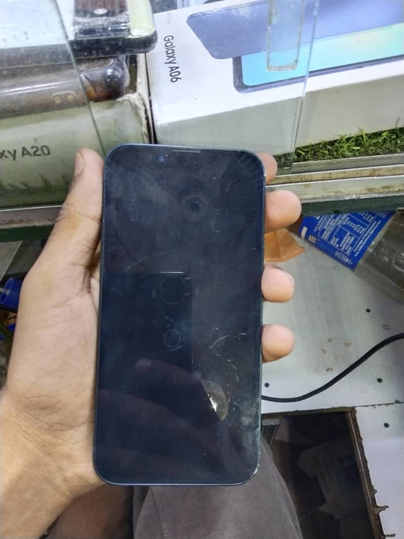 Apple iPhone 13 mini 2