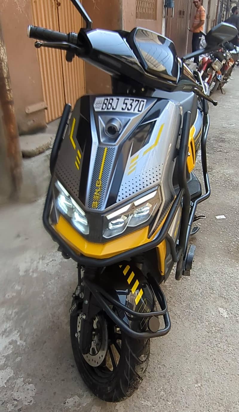 Scooty 1