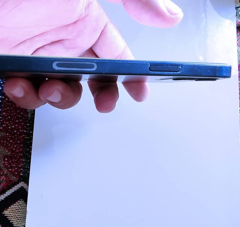 Apple iPhone 12 7