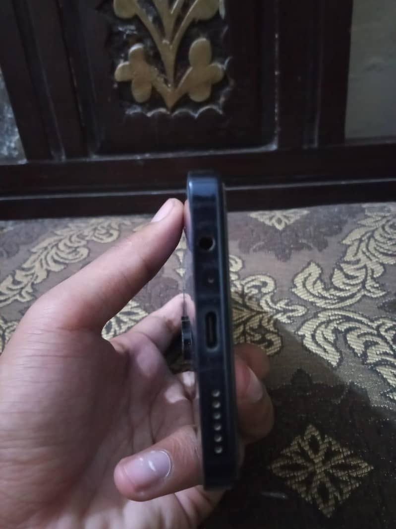 Tecno CAMON 20 2