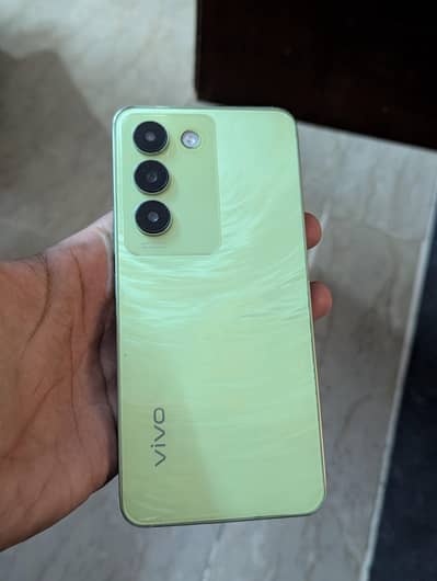 Vivo Y100