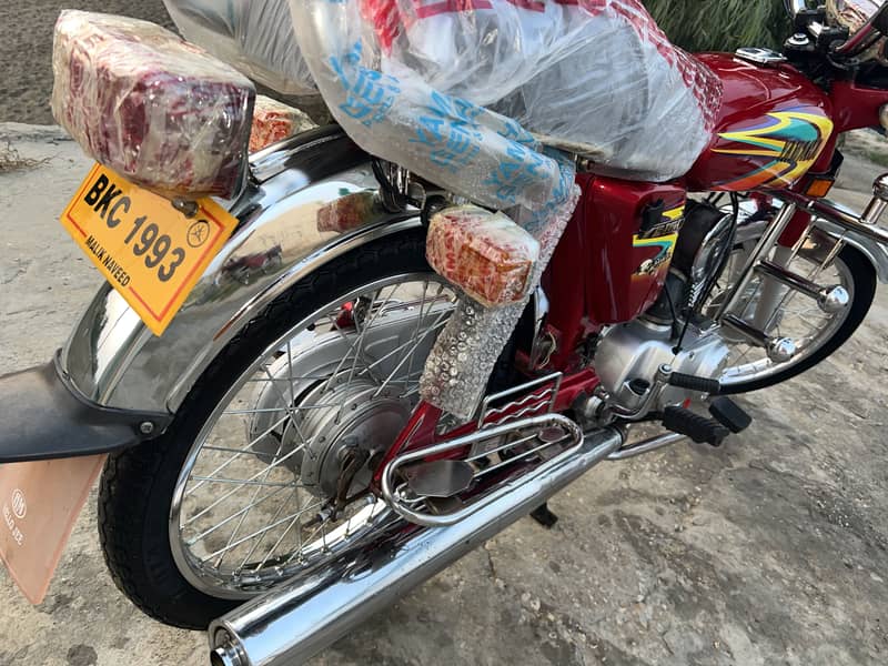 YAMAHA 2007 Model 4