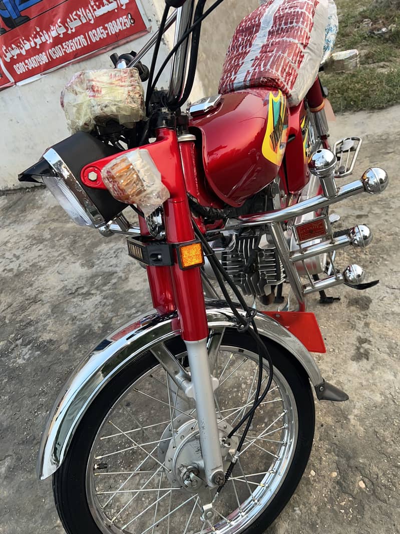 YAMAHA 2007 Model 9