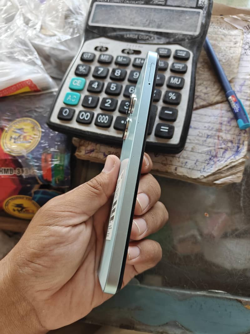 Xiaomi Redmi 13 2