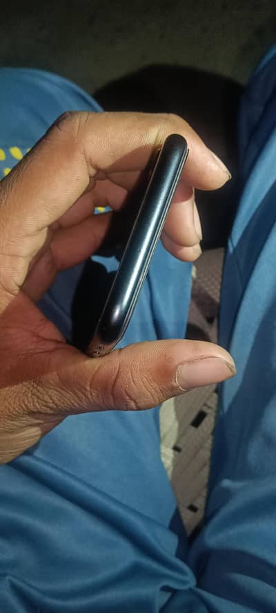 Apple iPhone SE