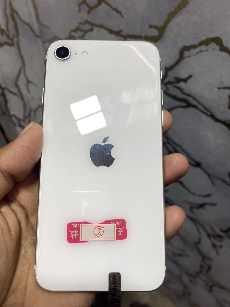 Apple iPhone SE 0