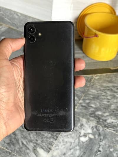 Samsung a04 4gb 64gb all ok exchange possible 03064178199