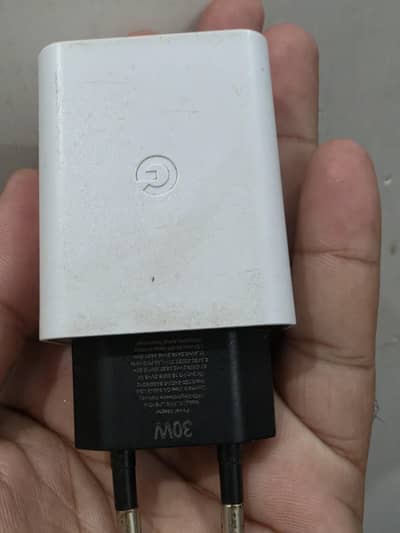Google charger 30 w original  with cable
