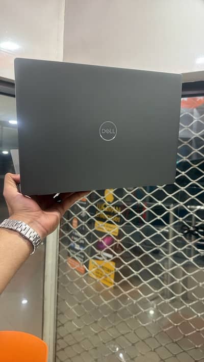 Dell Latitude 7440 – Intel Core i5 13th Gen