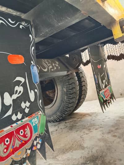tractor trali in good condition