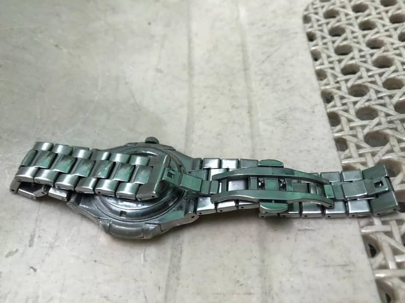 Good Decent Automatic Men watch 2