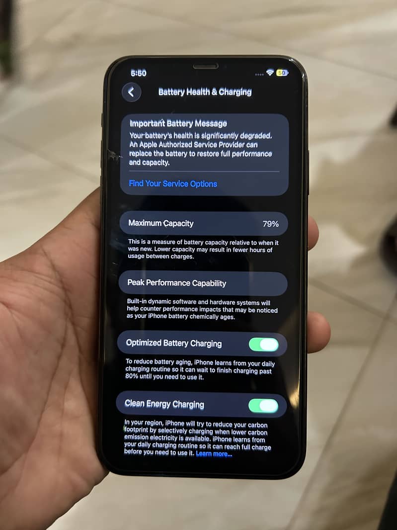 Apple iPhone 11 Pro Max 4