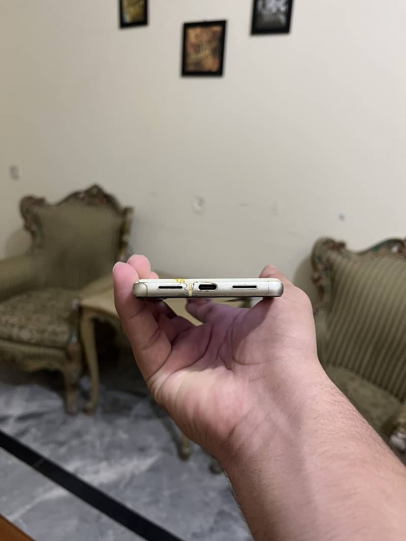Google Pixel 7 8