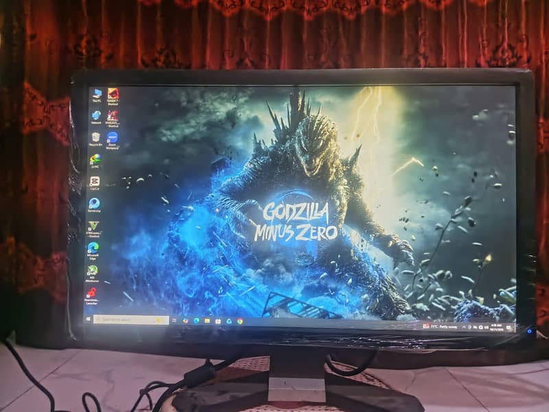 IAM SELLING MY GAMING COMPUTER  READ DECRYPTION 3