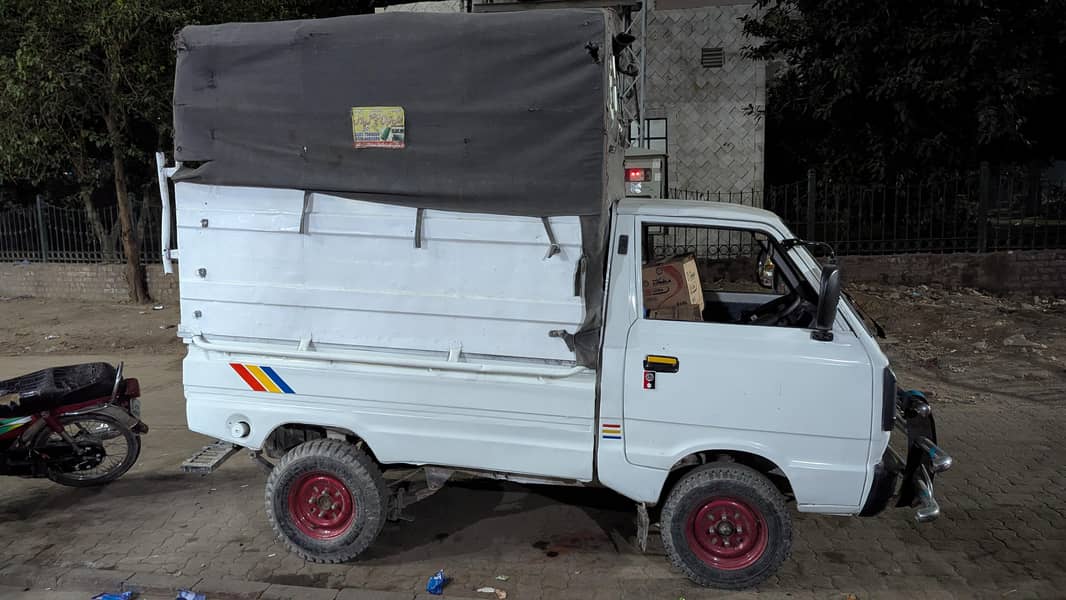 Suzuki Pickup 3