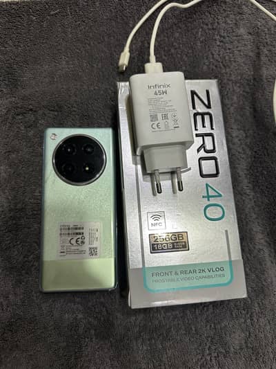 Infinix Zero 40 8/256gb In warranty