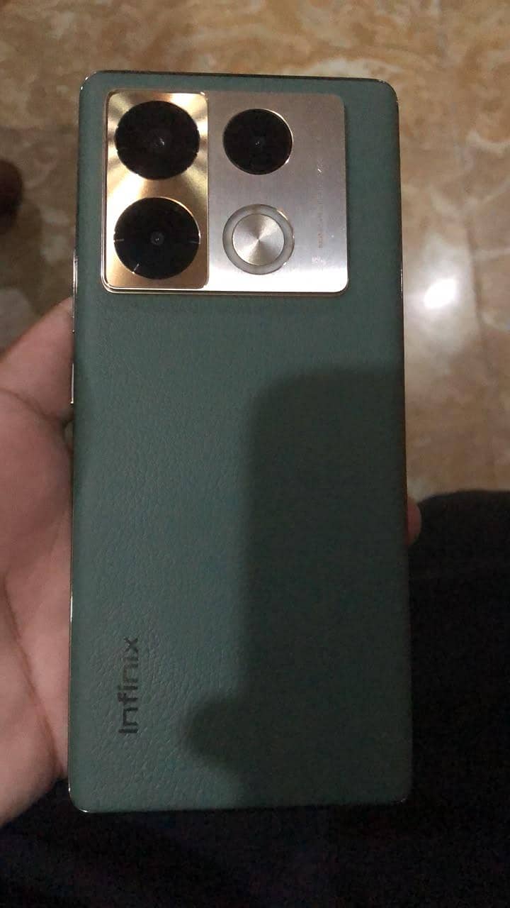 Infinix Note 40 Pro 6
