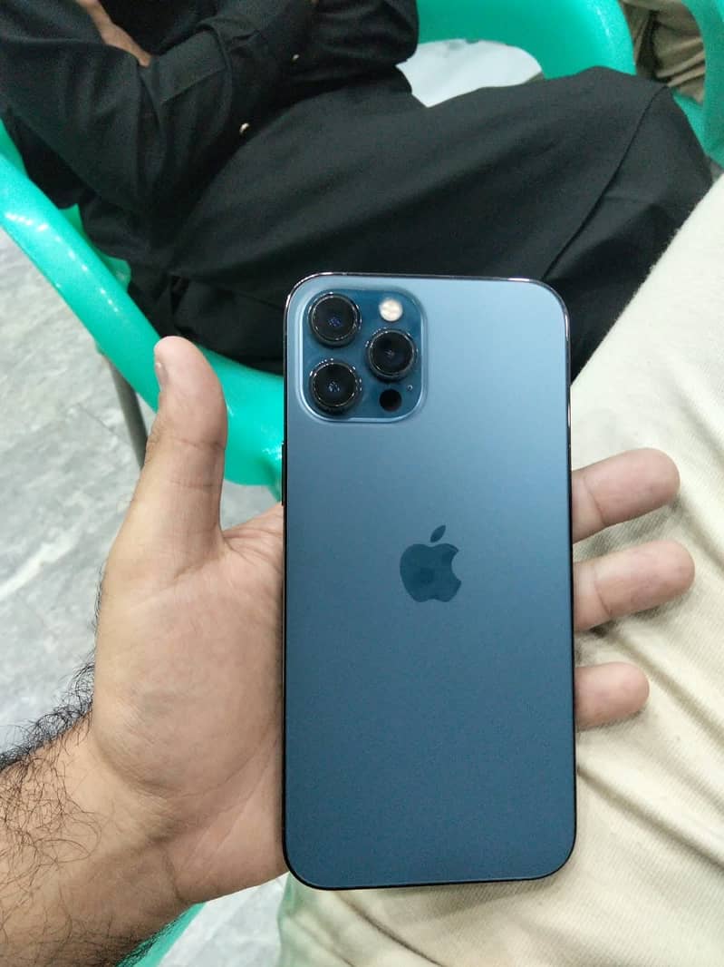 Apple iPhone 12 Pro Max 5
