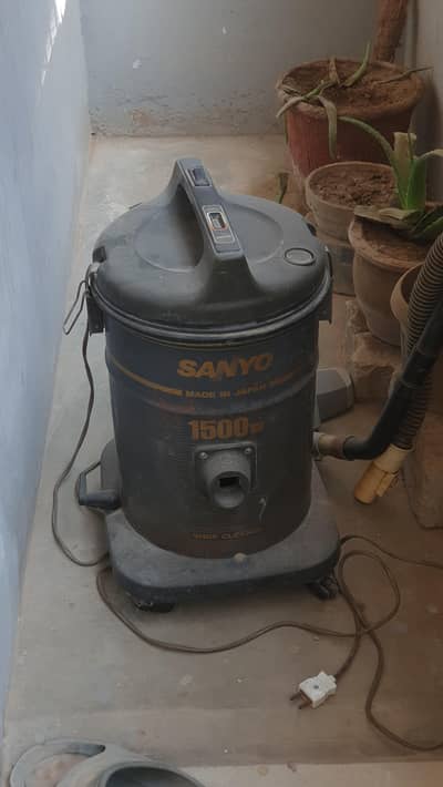 sanyo Japan vacuum cleaner