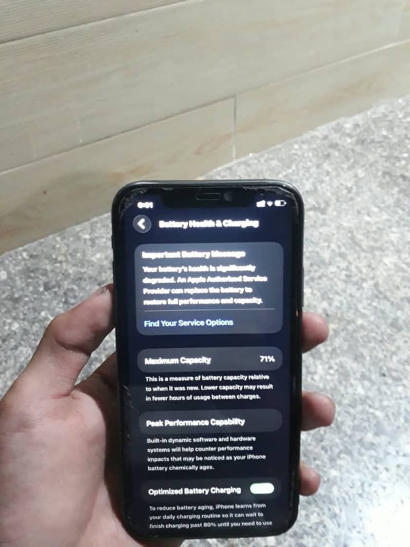 Apple iPhone 11 8