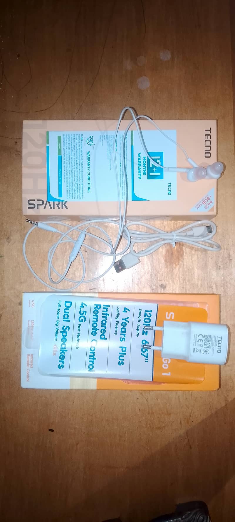 Tecno Spark Go 1 2