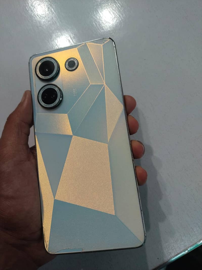 Tecno CAMON 20 1
