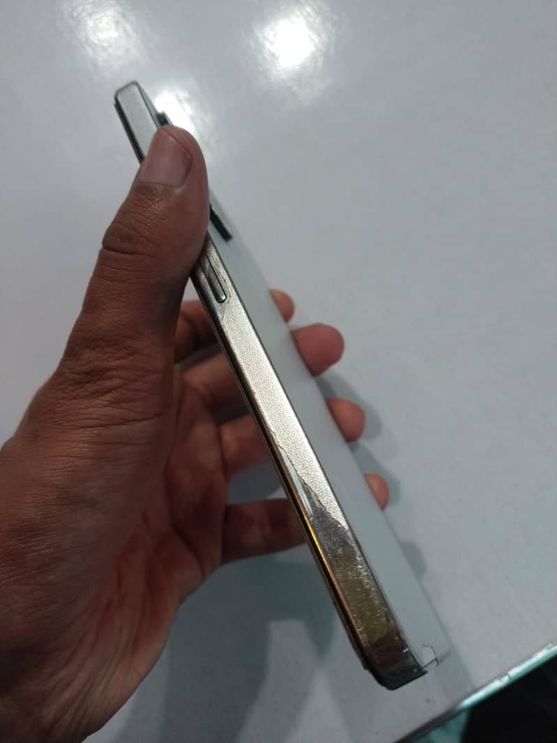 Tecno CAMON 20 5