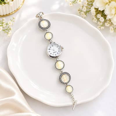 Bracelet watch