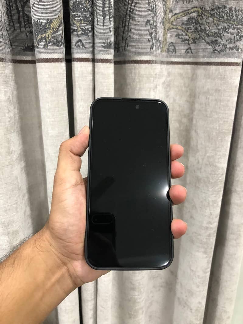 Apple iPhone 14 Pro Max 1