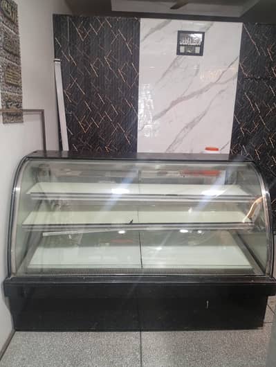 Varoline Chiller For Cakes 6×3×4 Ft.