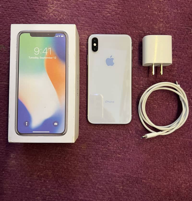 Apple iPhone X 4