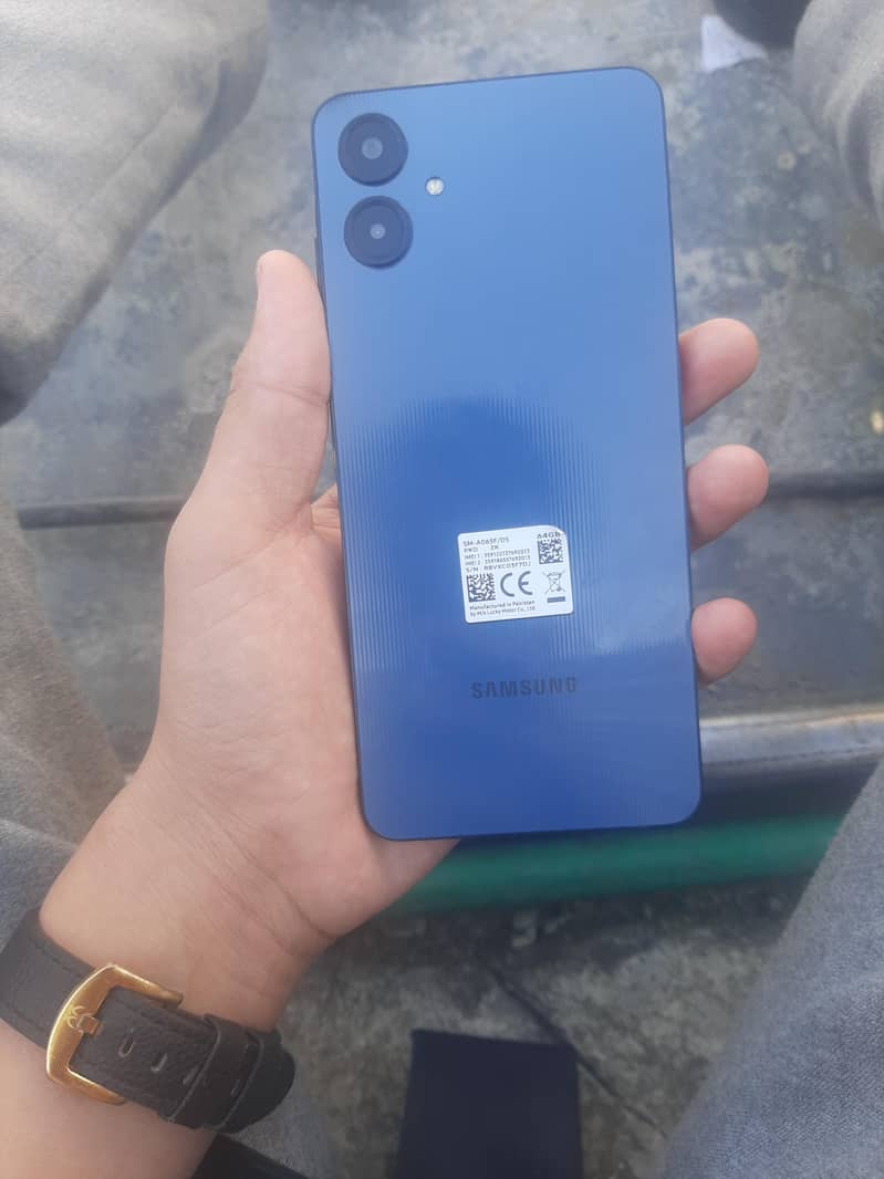 Samsung Mobile A06 0