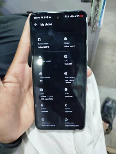 Infinix Hot 12