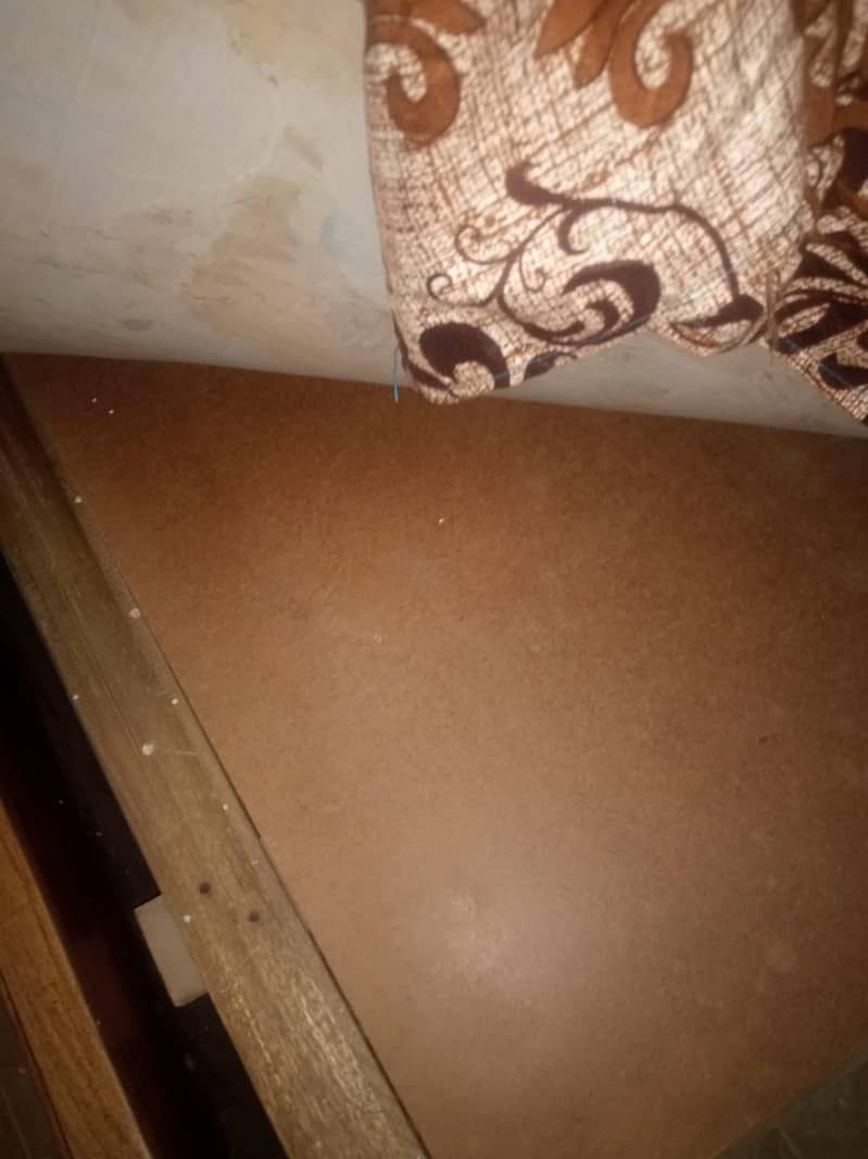 Bed set with dressing table 8