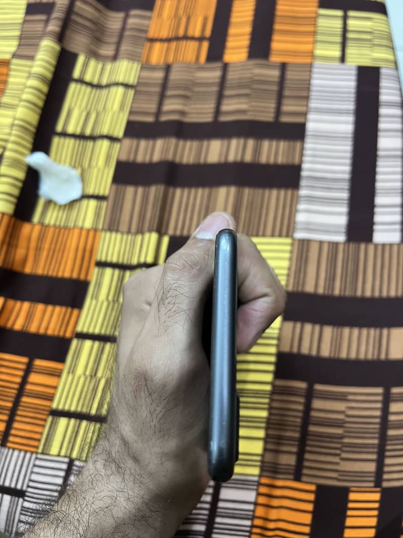 Apple iPhone 8 Plus 6