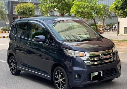 Nissan Dayz Highway Star 2013