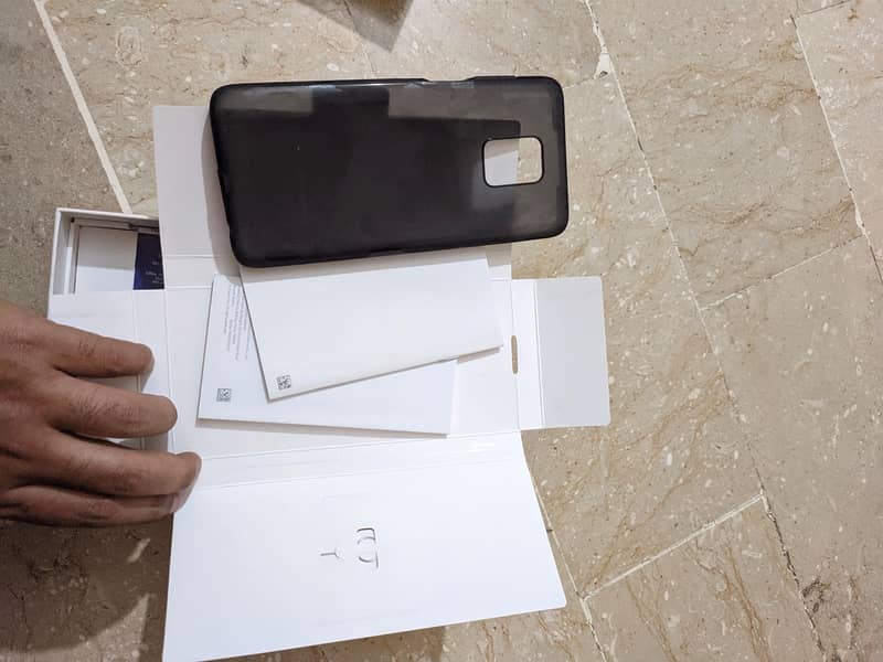 Xiaomi Redmi Note 9S 9