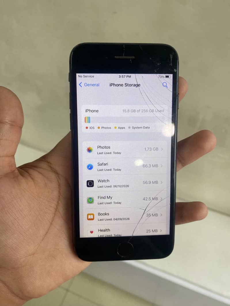 Apple iPhone 8 6