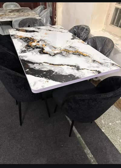 dining table for sale 03029711798