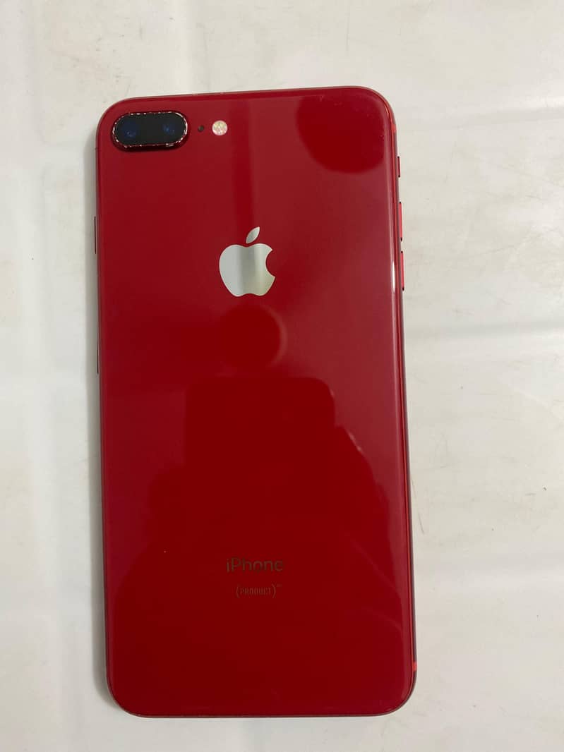 Apple iPhone 8 Plus 3