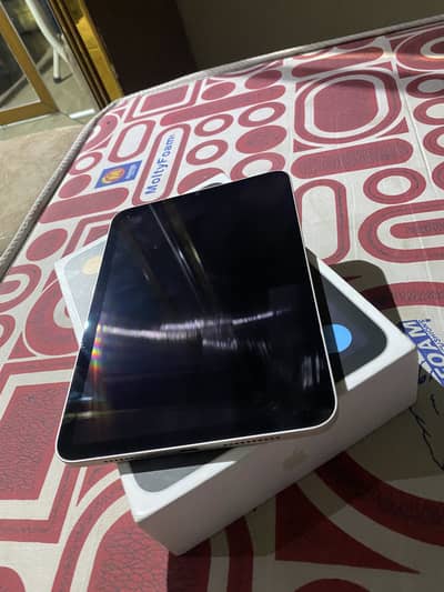 ipad mini 6 64 Gb with box 10/10 condition
