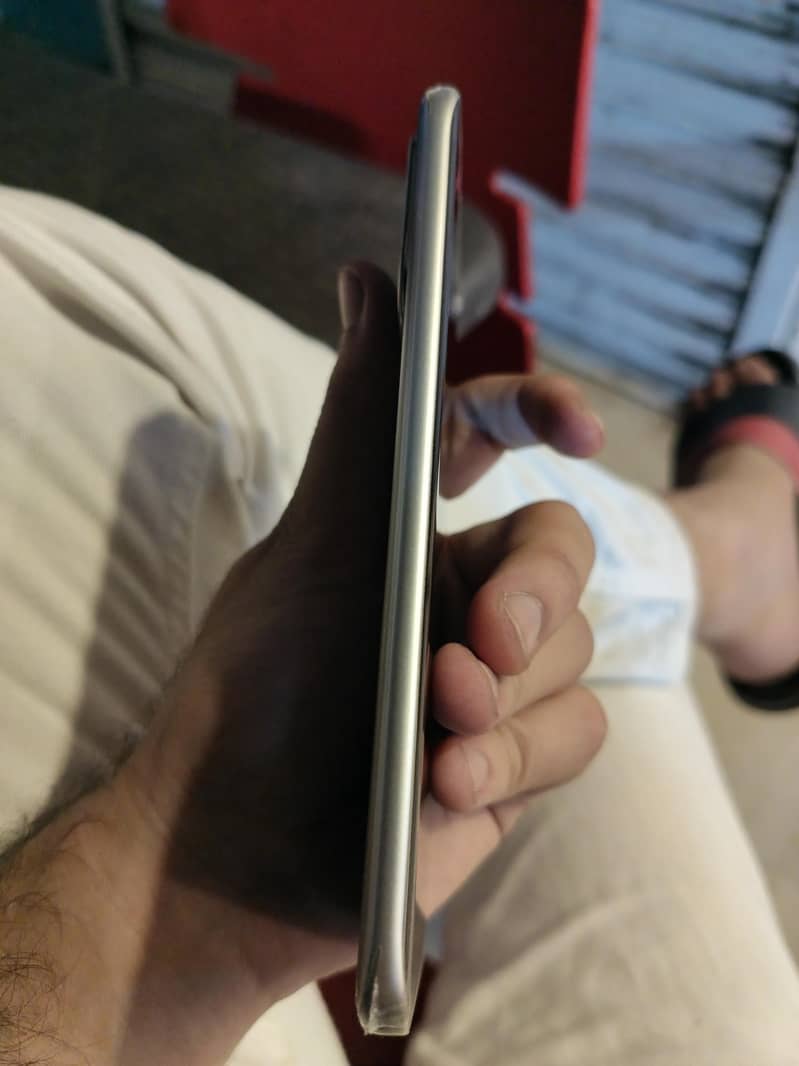Infinix Note Edge 4