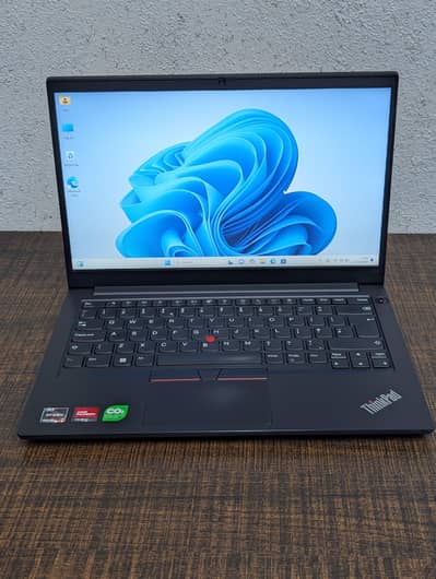 Lenovo Thinkpad E14 AMD Ryzen 7 5700U 16gb 512gb