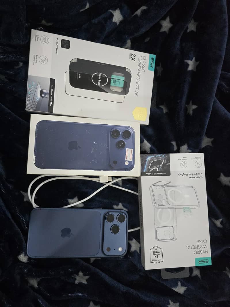 Apple iPhone 17 Pro Max 4