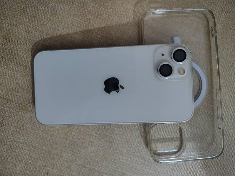 Apple iPhone 13 6