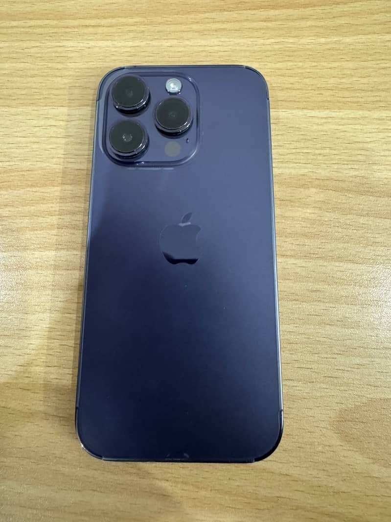 iPhone 14 Pro with Box 0