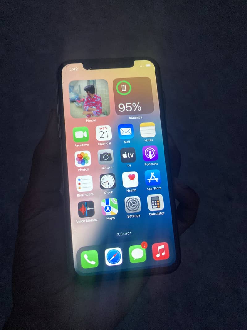 Apple iPhone X 3