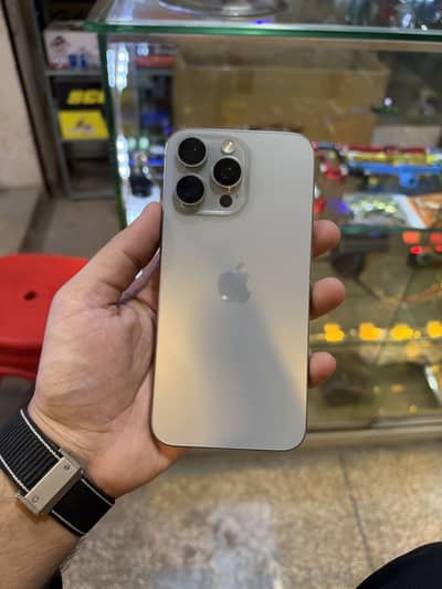 Apple iPhone 15 Pro Max