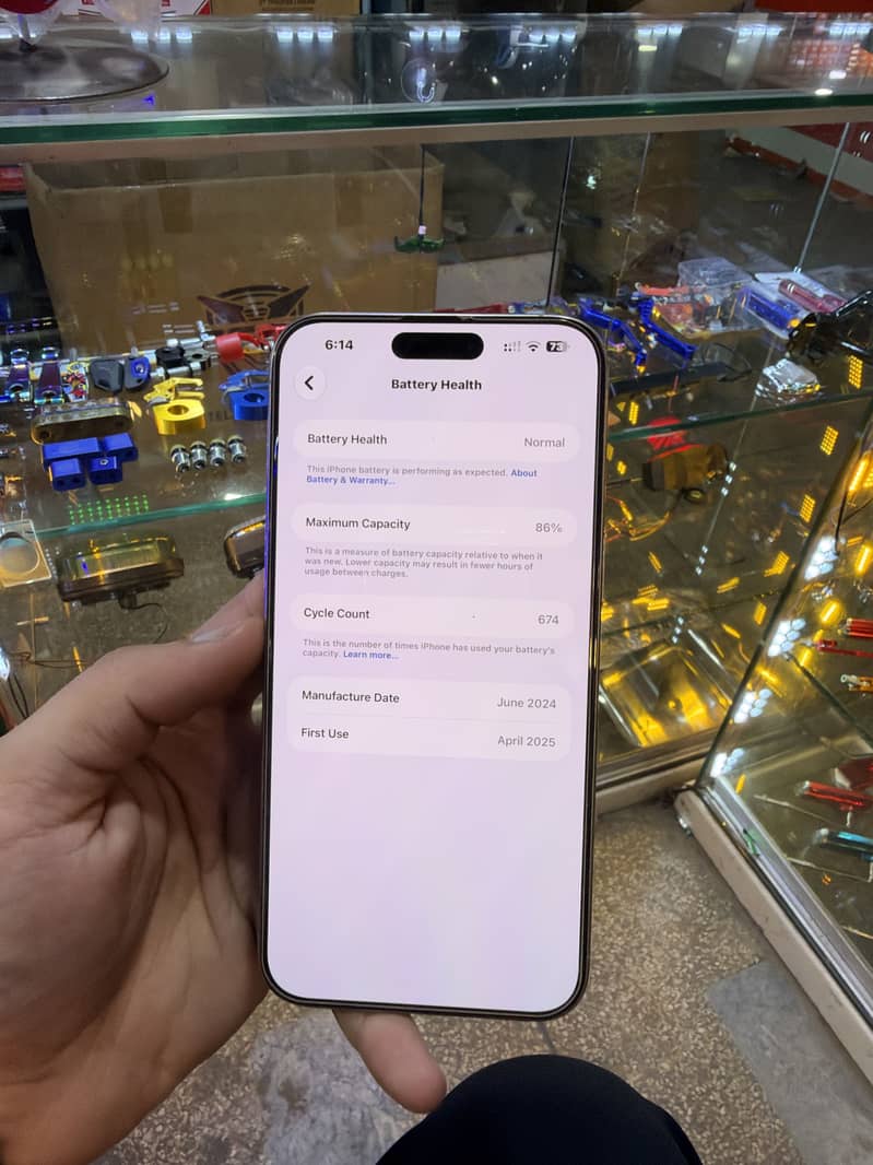 Apple iPhone 15 Pro Max 1
