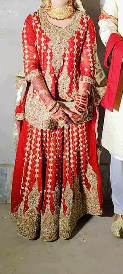 Bridal lehenga with jewellery